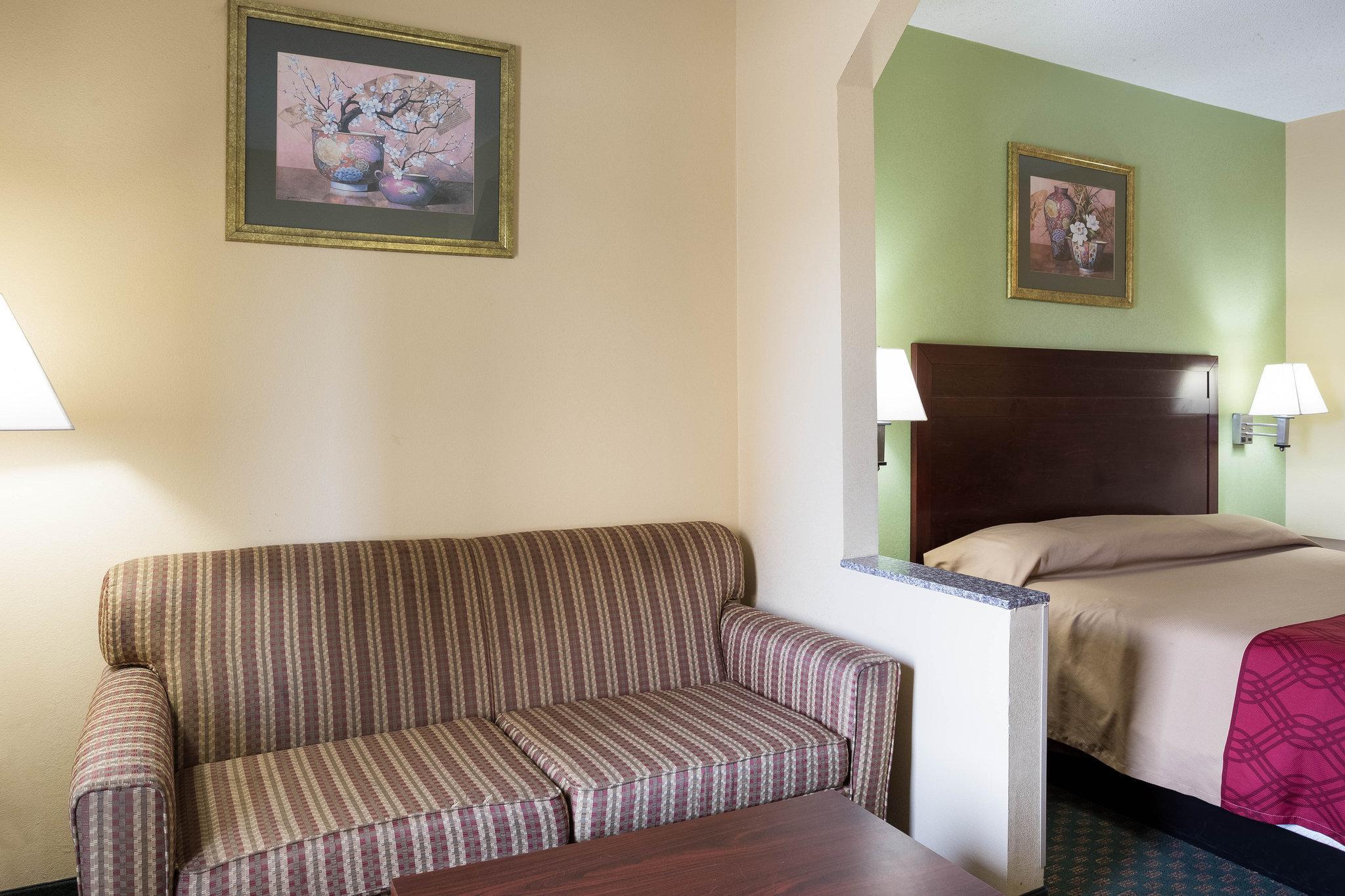 ניו אורלינס Rodeway Inn & Suites מראה חיצוני תמונה