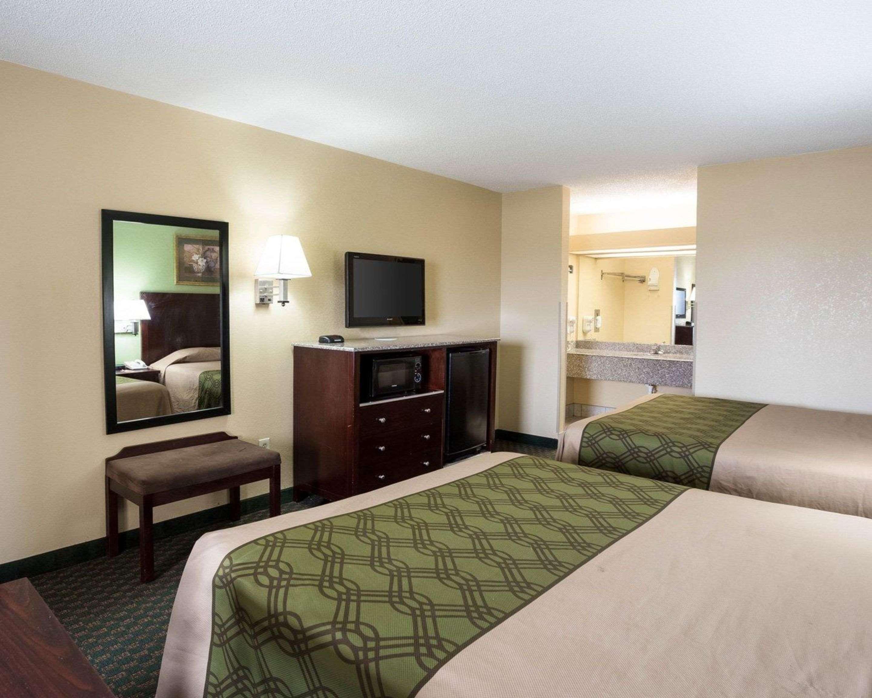ניו אורלינס Rodeway Inn & Suites מראה חיצוני תמונה